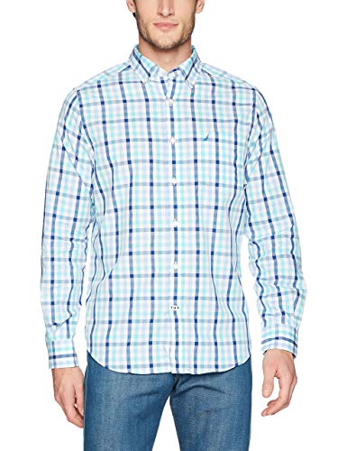 Nautica Men's Wrinkle Resistant Long Sleeve Button Front Shirt