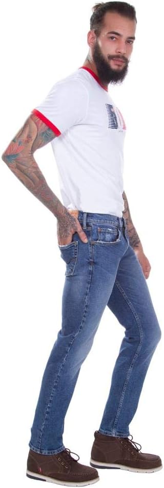 Levi's Men's 505 Regular Fit Jeans (Also Available in Big & Tall)