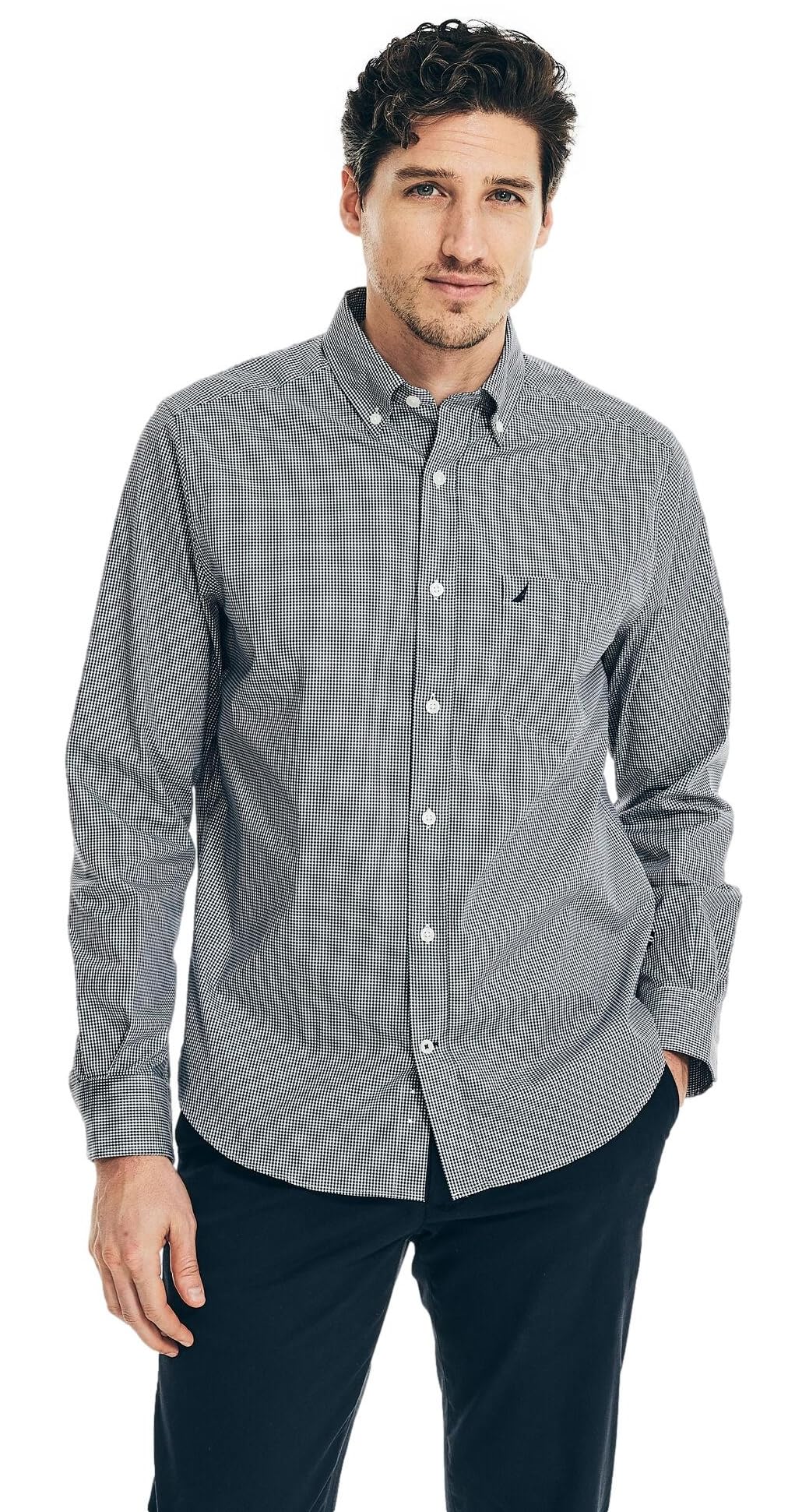 Nautica Men's Wrinkle Resistant Long Sleeve Button Front Shirt