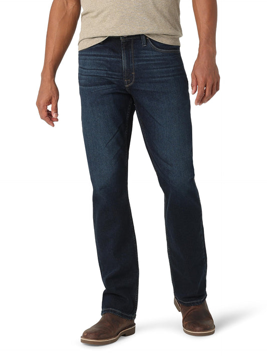 Wrangler Men's Relaxed Fit Boot Cut Jean