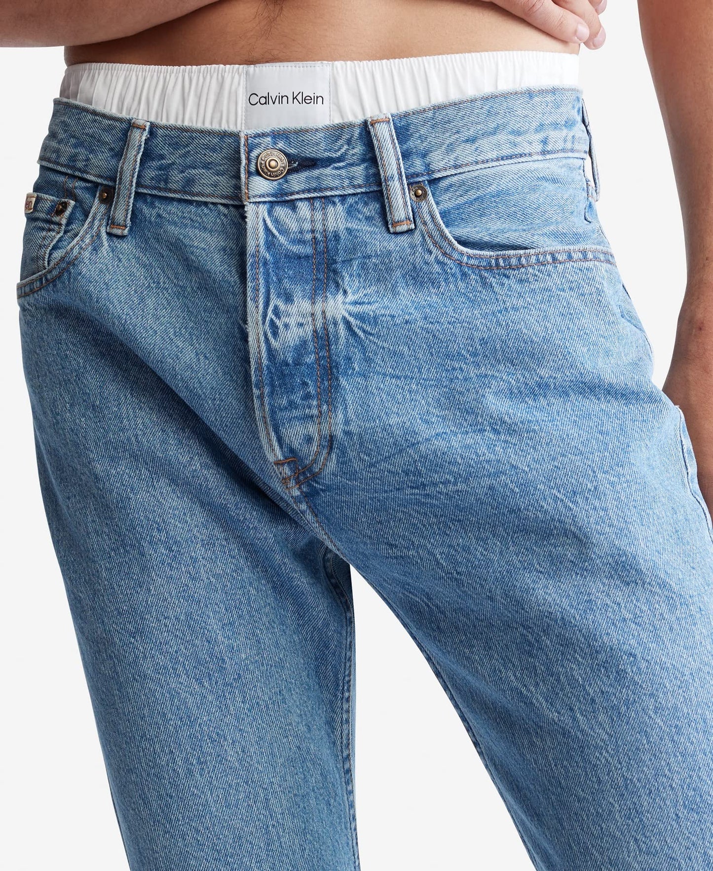 Calvin Klein Men's Straight Fit Jeans